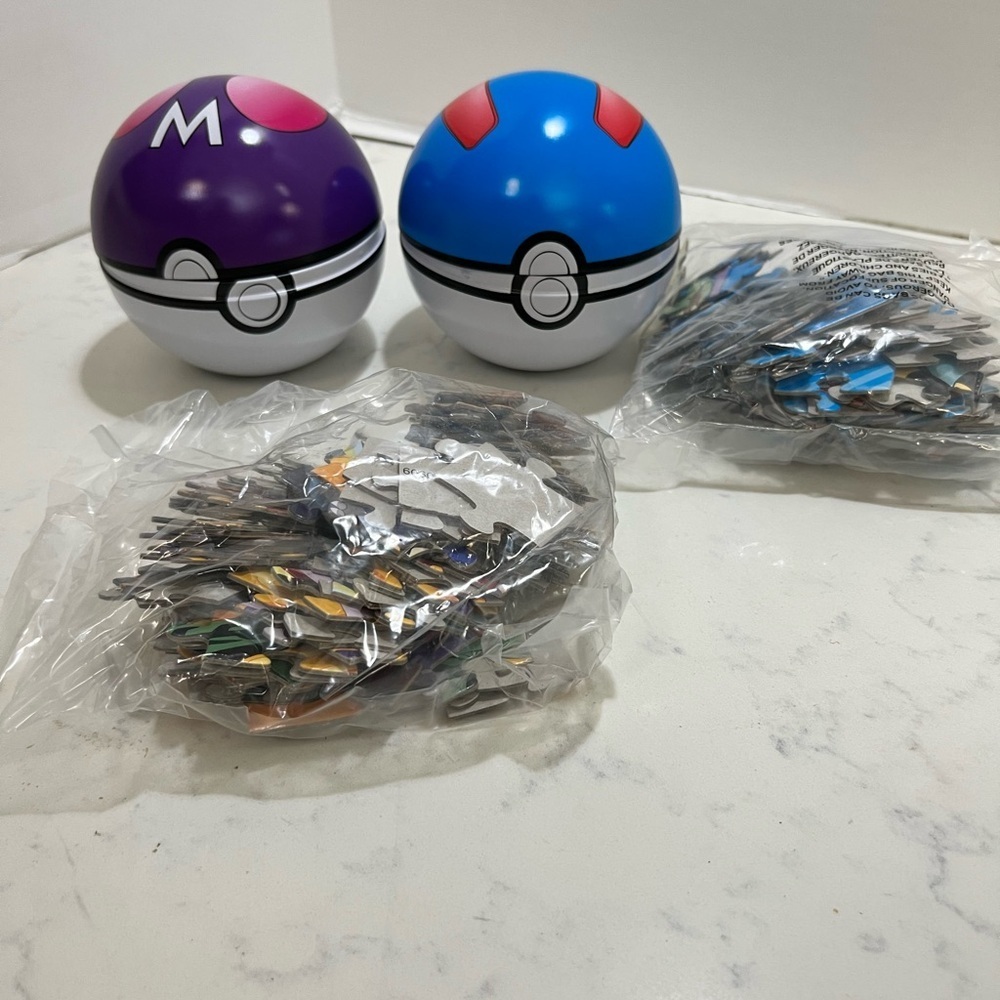 Poké Ball puzzle Set - Blue and Purple - Picture 4 of 6